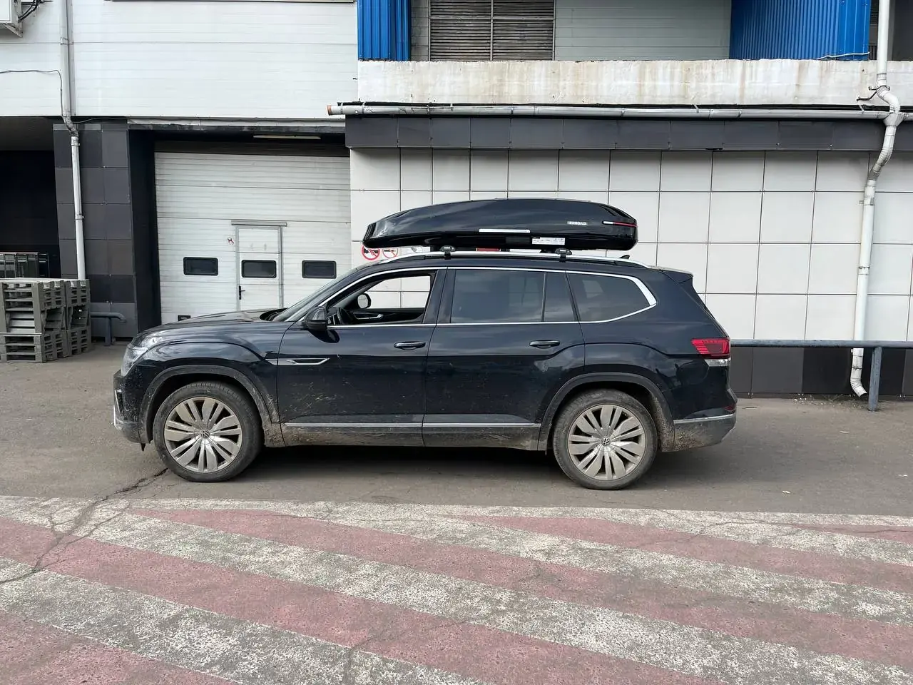 Установка автобокса ENROAD на Volkswagen Teramont в магазине БоксТим